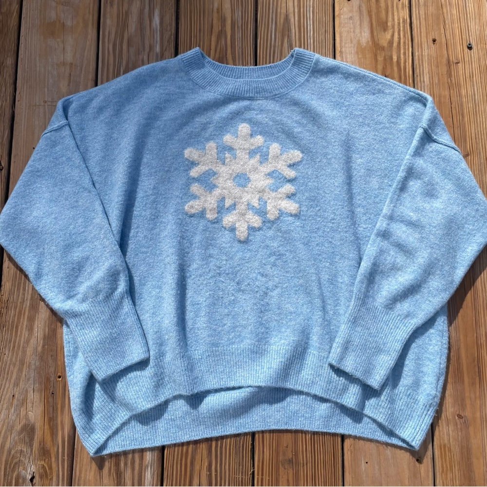 Vince Camuto Blue Snowflake Sweater